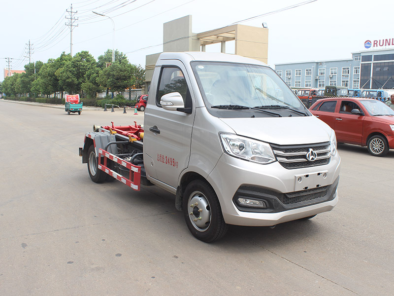 長(zhǎng)安后雙輪SCS5030ZXXSC6車(chē)廂可卸式垃圾車(chē)