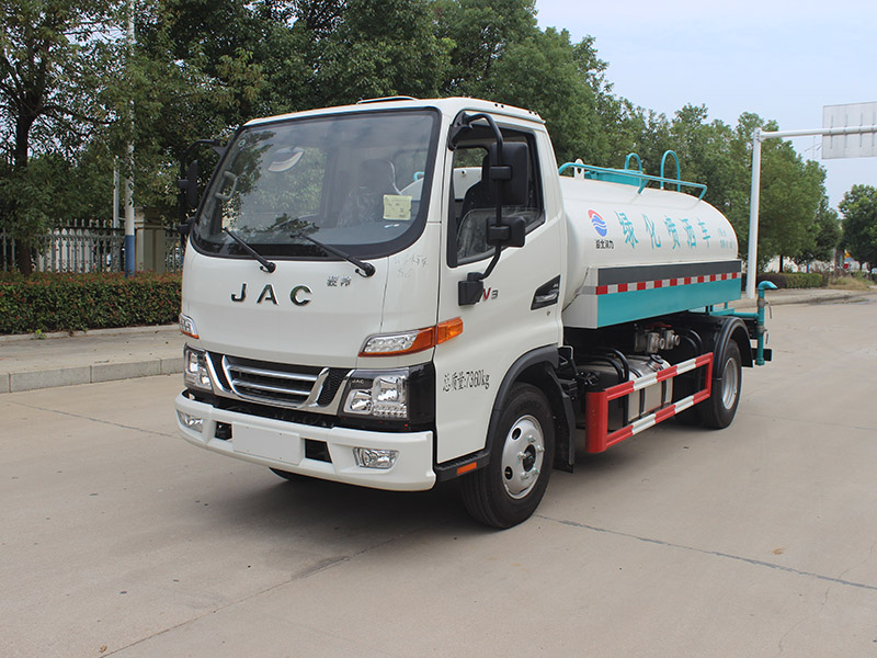 解決灑水車(chē)水泵壓力小和水泵漏水的問(wèn)題
