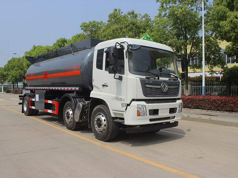 東風(fēng)天錦20立方SCS5262GRYDFH6易燃液體罐式運(yùn)輸車(chē)