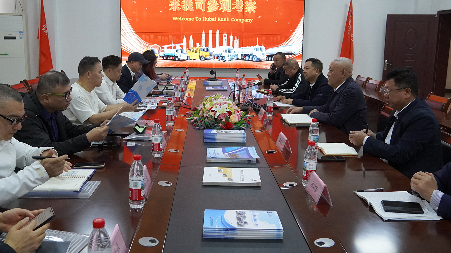 知名外貿(mào)公司來潤力訪問，深入交流合作共贏！